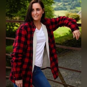 NWT Forever 21 Red and Black Plaid Sherpa-lined Jacket Size XL
